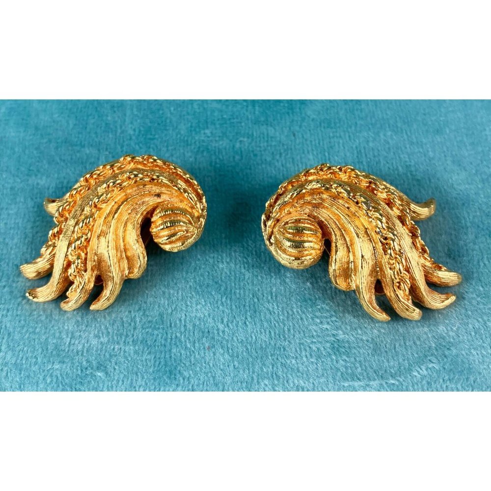 Kramer Baroque Swirl Clip Earrings Rococo Gold Tone